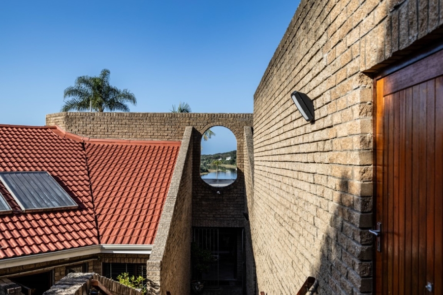 4 Bedroom Property for Sale in Beacon Bay Eastern Cape